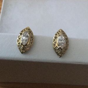 Lindenwold clip earrings